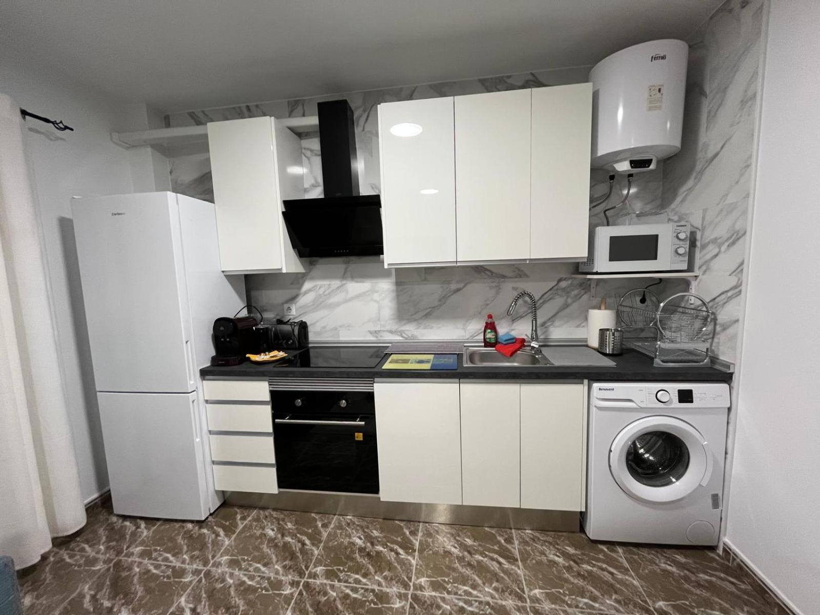 Apartamento Mercurio- Barajas 1B Madrid Exteriér fotografie